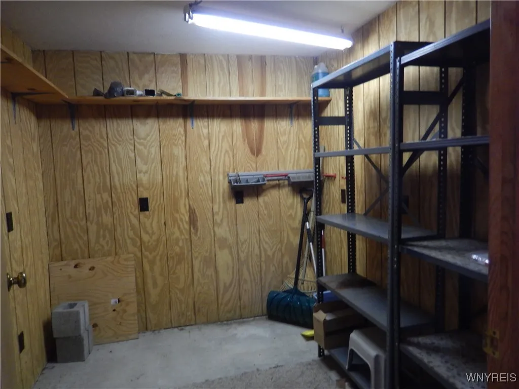 Work Shop/ Storage Room