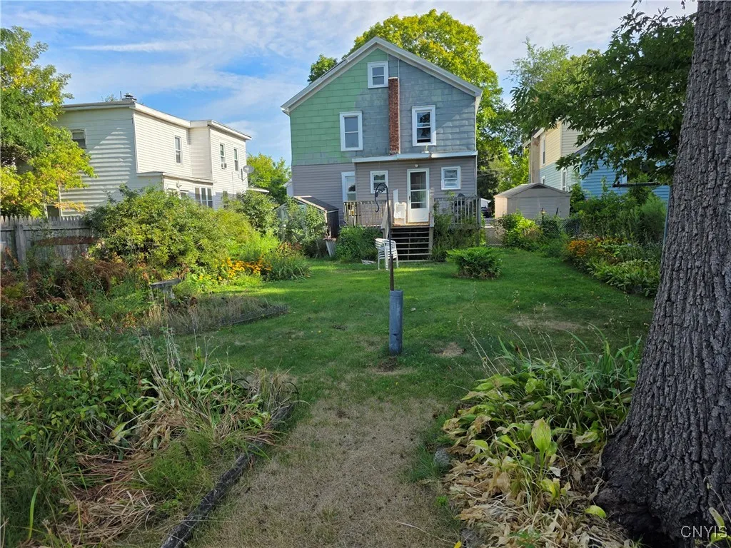 223 West Ellis Street, Dewitt, New York 13057, De Witt, New York 13057, 4 Bedrooms Bedrooms, 8 Rooms Rooms,2 BathroomsBathrooms,Residential,For Sale,223 West Ellis Street, Dewitt, New York 13057,S1631428