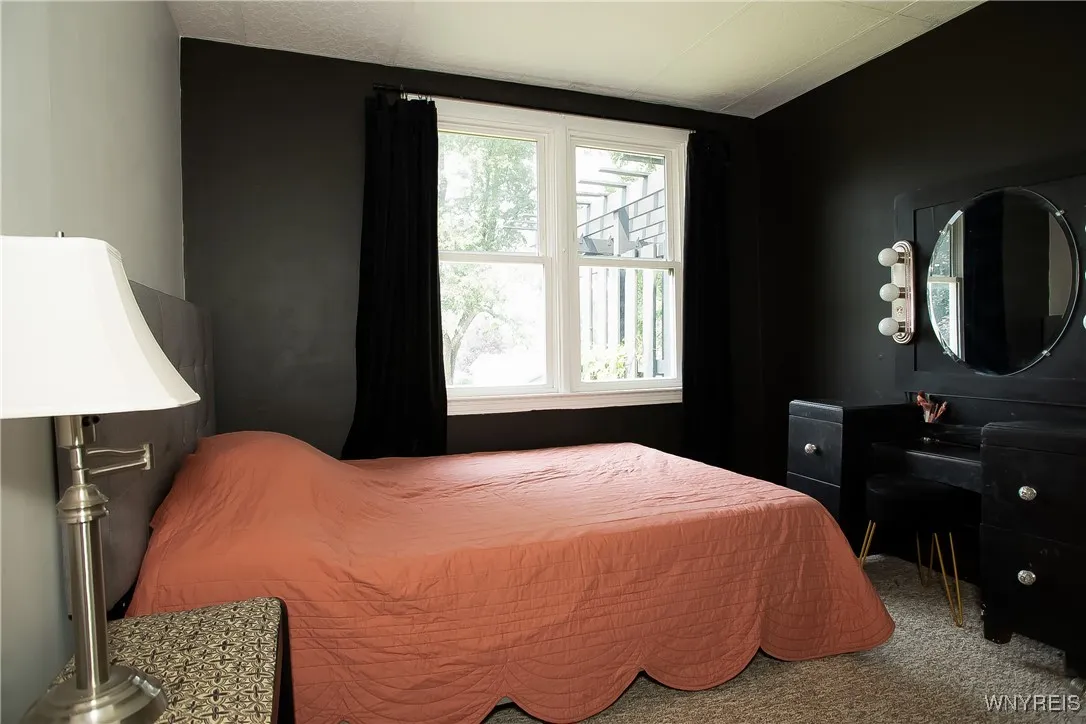 Bed 1