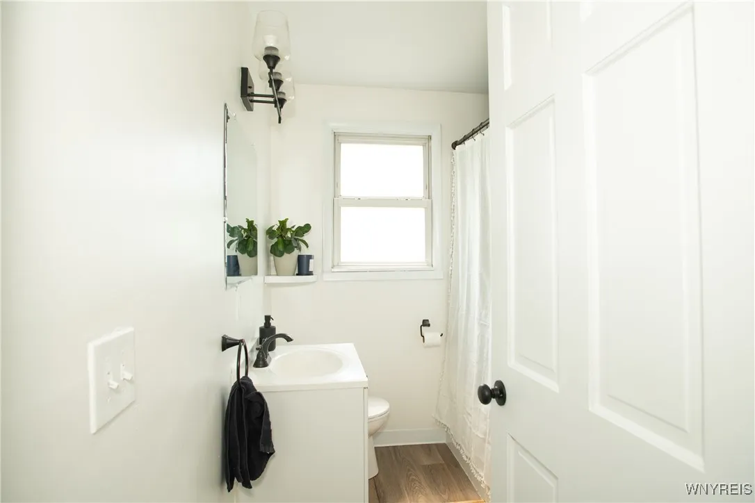 10428 Front Street, North Collins, New York 14111, North Collins, New York 14111, 3 Bedrooms Bedrooms, 6 Rooms Rooms,1 BathroomBathrooms,Residential,For Sale,10428 Front Street, North Collins, New York 14111,B1632966