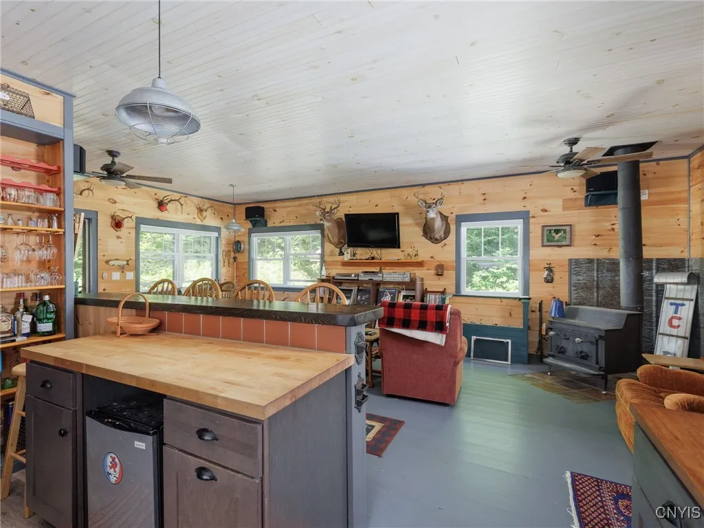 116 Aldrich Rd/prvt, Fine, New York 13639, Fine, New York 13639, 2 Bedrooms Bedrooms, 6 Rooms Rooms,1 BathroomBathrooms,Residential,For Sale,116 Aldrich Rd/prvt, Fine, New York 13639,S1632984