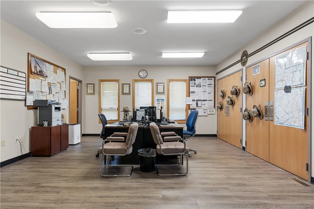 5 Leonard Way, Deposit, New York 13754, Deposit, New York 13754, ,Commercial Sale,For Sale,5 Leonard Way, Deposit, New York 13754,R1628345