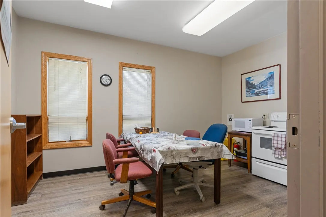 5 Leonard Way, Deposit, New York 13754, Deposit, New York 13754, ,Commercial Sale,For Sale,5 Leonard Way, Deposit, New York 13754,R1628345