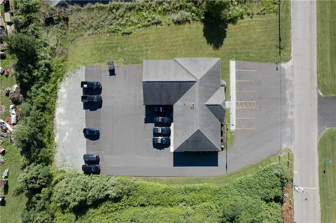5 Leonard Way, Deposit, New York 13754, Deposit, New York 13754, ,Commercial Sale,For Sale,5 Leonard Way, Deposit, New York 13754,R1628345