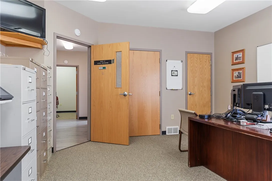 5 Leonard Way, Deposit, New York 13754, Deposit, New York 13754, ,Commercial Sale,For Sale,5 Leonard Way, Deposit, New York 13754,R1628345