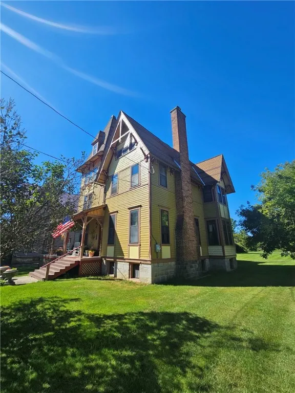 201 Main Street, Richfield, New York 13439, Richfield, New York 13439, 9 Bedrooms Bedrooms, 15 Rooms Rooms,3 BathroomsBathrooms,Residential,For Sale,201 Main Street, Richfield, New York 13439,R1632931