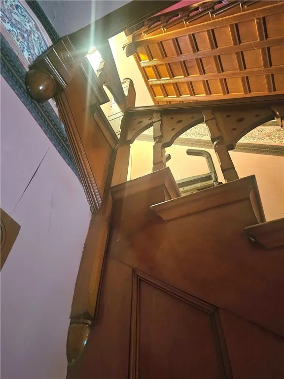 1st floor stairs