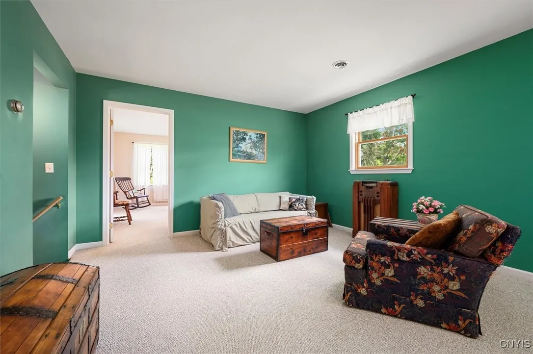 2nd flr living area
