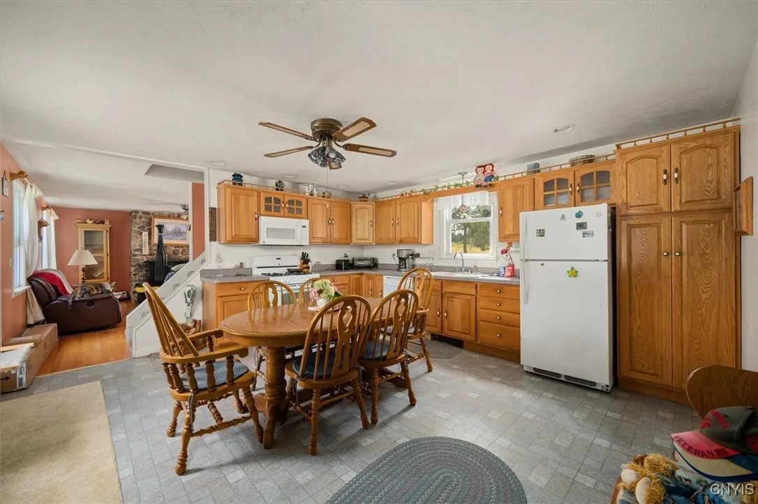6644 Skinner Rd.