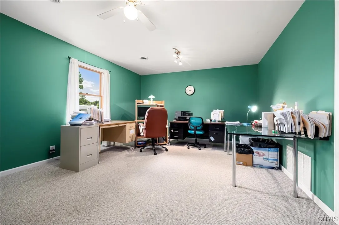 2nd flr living area