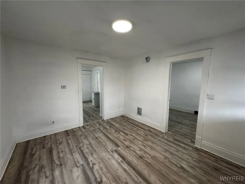 1533 La Salle Avenue, Niagara Falls, New York 1430, Niagara Falls, New York 14301, 4 Bedrooms Bedrooms, ,2 BathroomsBathrooms,Residential,For Sale,1533 La Salle Avenue, Niagara Falls, New York 1430,B1632999