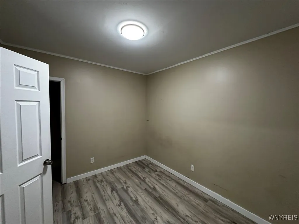 1533 La Salle Avenue, Niagara Falls, New York 1430, Niagara Falls, New York 14301, 4 Bedrooms Bedrooms, ,2 BathroomsBathrooms,Residential,For Sale,1533 La Salle Avenue, Niagara Falls, New York 1430,B1632999