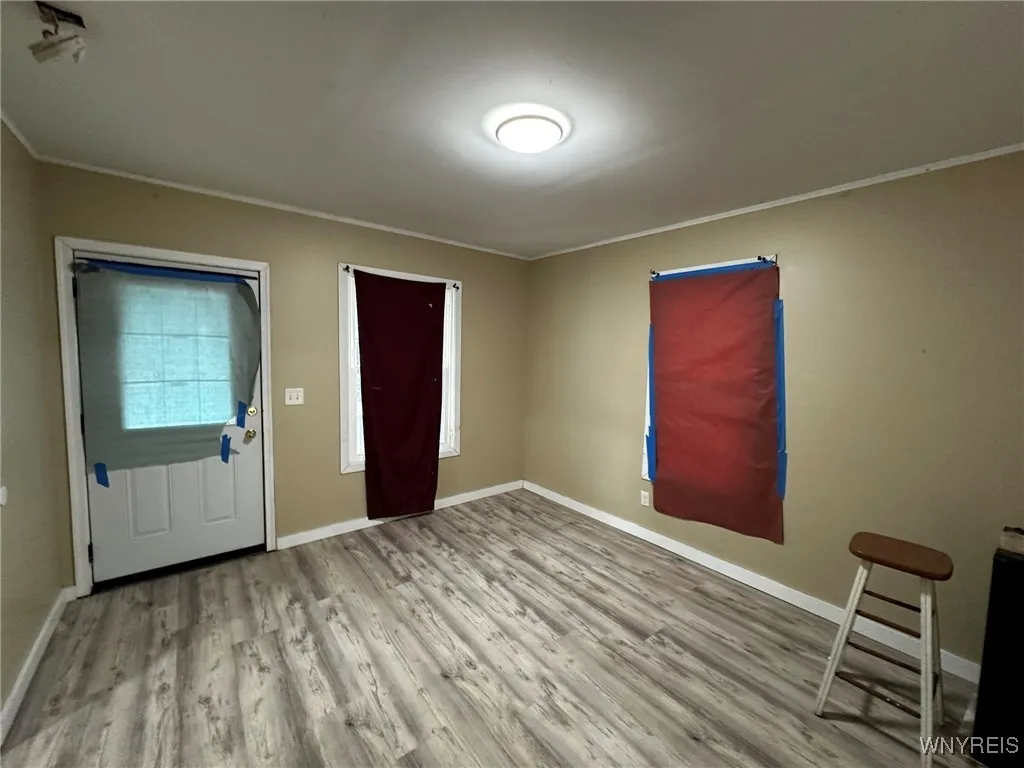 1533 La Salle Avenue, Niagara Falls, New York 1430, Niagara Falls, New York 14301, 4 Bedrooms Bedrooms, ,2 BathroomsBathrooms,Residential,For Sale,1533 La Salle Avenue, Niagara Falls, New York 1430,B1632999
