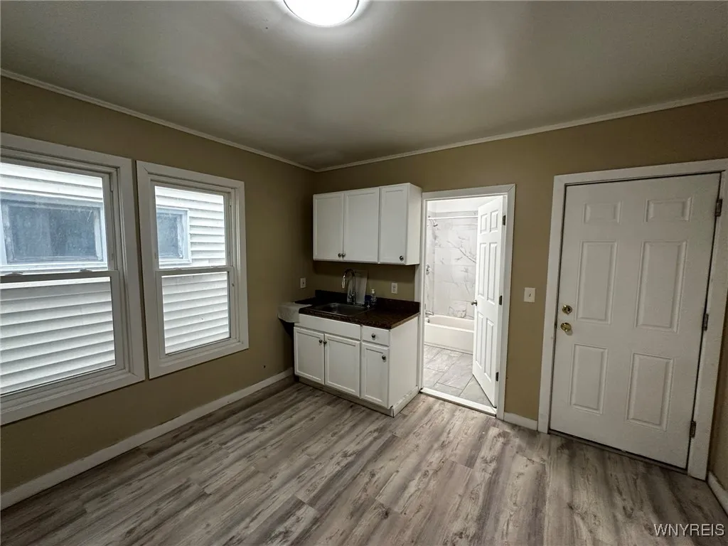 1533 La Salle Avenue, Niagara Falls, New York 1430, Niagara Falls, New York 14301, 4 Bedrooms Bedrooms, ,2 BathroomsBathrooms,Residential,For Sale,1533 La Salle Avenue, Niagara Falls, New York 1430,B1632999