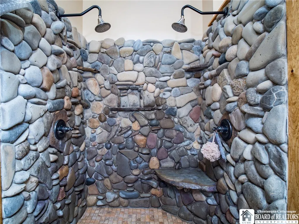 5288 Blockhouse Road, Pomfret, New York 14063, Pomfret, New York 14063, 3 Bedrooms Bedrooms, 10 Rooms Rooms,2 BathroomsBathrooms,Residential,For Sale,5288 Blockhouse Road, Pomfret, New York 14063,R1632180