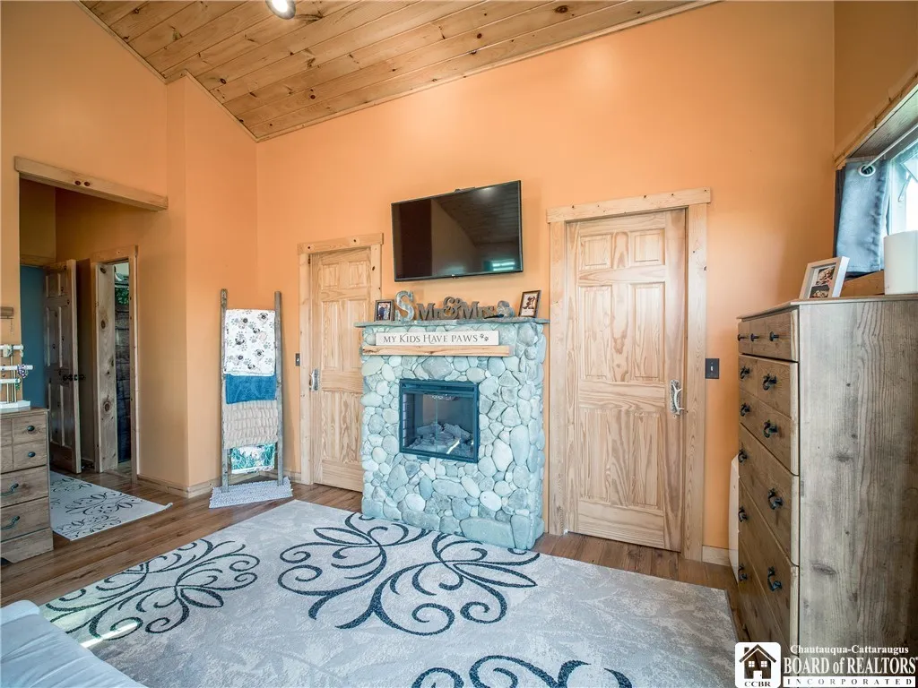 5288 Blockhouse Road, Pomfret, New York 14063, Pomfret, New York 14063, 3 Bedrooms Bedrooms, 10 Rooms Rooms,2 BathroomsBathrooms,Residential,For Sale,5288 Blockhouse Road, Pomfret, New York 14063,R1632180