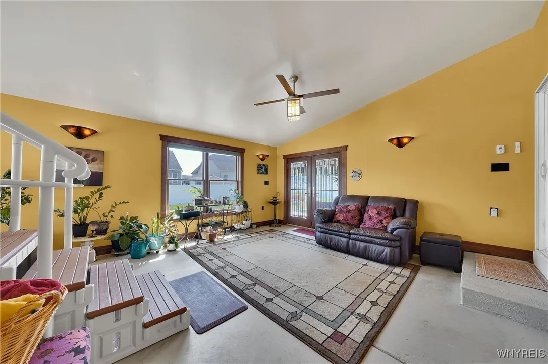 39 Conner Drive, West Seneca, New York 14224, West Seneca, New York 14224, 3 Bedrooms Bedrooms, 8 Rooms Rooms,2 BathroomsBathrooms,Residential,For Sale,39 Conner Drive, West Seneca, New York 14224,B1632971