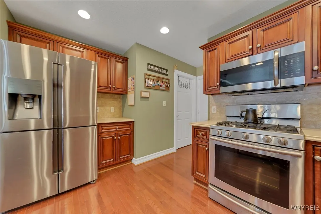 39 Conner Drive, West Seneca, New York 14224, West Seneca, New York 14224, 3 Bedrooms Bedrooms, 8 Rooms Rooms,2 BathroomsBathrooms,Residential,For Sale,39 Conner Drive, West Seneca, New York 14224,B1632971