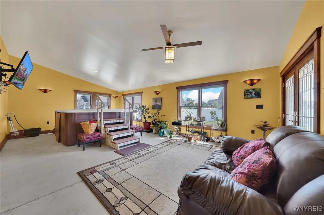 39 Conner Drive, West Seneca, New York 14224, West Seneca, New York 14224, 3 Bedrooms Bedrooms, 8 Rooms Rooms,2 BathroomsBathrooms,Residential,For Sale,39 Conner Drive, West Seneca, New York 14224,B1632971