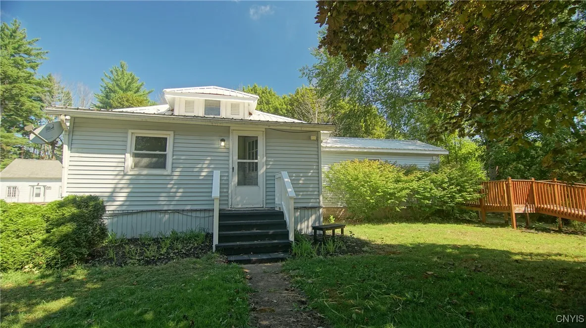1203 State Route 49, Vienna, New York 13042, Vienna, New York 13042, 3 Bedrooms Bedrooms, 7 Rooms Rooms,1 BathroomBathrooms,Residential,For Sale,1203 State Route 49, Vienna, New York 13042,S1632990