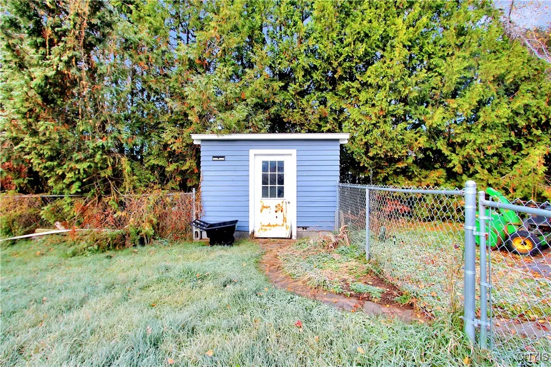 6882 Shady Avenue, New Bremen, New York 13327, New Bremen, New York 13327, 3 Bedrooms Bedrooms, 9 Rooms Rooms,1 BathroomBathrooms,Residential,For Sale,6882 Shady Avenue, New Bremen, New York 13327,0,S1633000