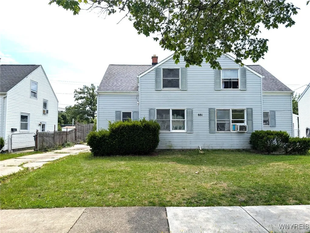 881 Highland Avenue, Tonawanda, New York 14223, Tonawanda, New York 14223, 3 Bedrooms Bedrooms, 10 Rooms Rooms,1 BathroomBathrooms,Residential Lease,For Rent,881 Highland Avenue, Tonawanda, New York 14223,B1632836