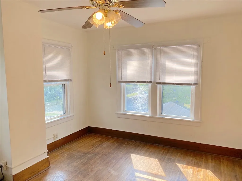 802 Merchants Road, Rochester, New York 14609, Rochester, New York 14609, 3 Bedrooms Bedrooms, 6 Rooms Rooms,1 BathroomBathrooms,Residential,Closed,802 Merchants Road, Rochester, New York 14609,0,R1632991