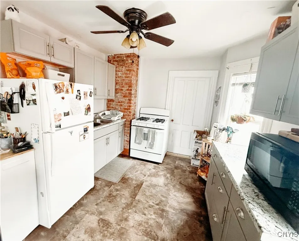 140 Mildred Avenue, Syracuse, New York 13206, Syracuse, New York 13206, 3 Bedrooms Bedrooms, ,3 BathroomsBathrooms,Residential,For Sale,140 Mildred Avenue, Syracuse, New York 13206,S1632343
