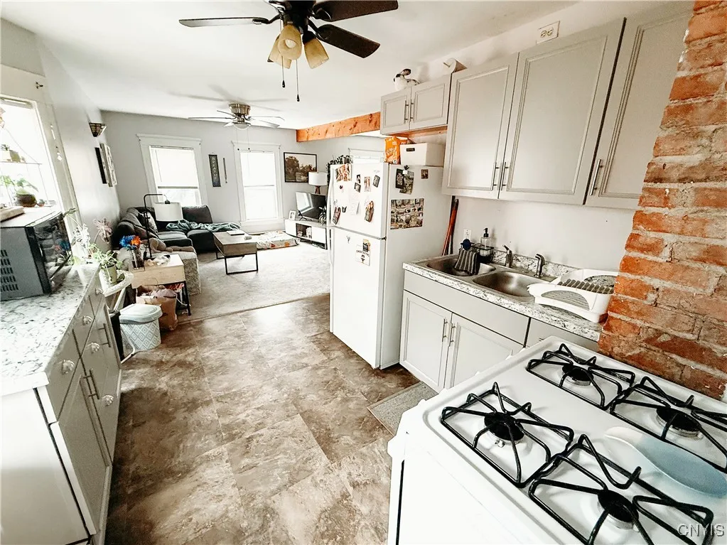 140 Mildred Avenue, Syracuse, New York 13206, Syracuse, New York 13206, 3 Bedrooms Bedrooms, ,3 BathroomsBathrooms,Residential,For Sale,140 Mildred Avenue, Syracuse, New York 13206,S1632343