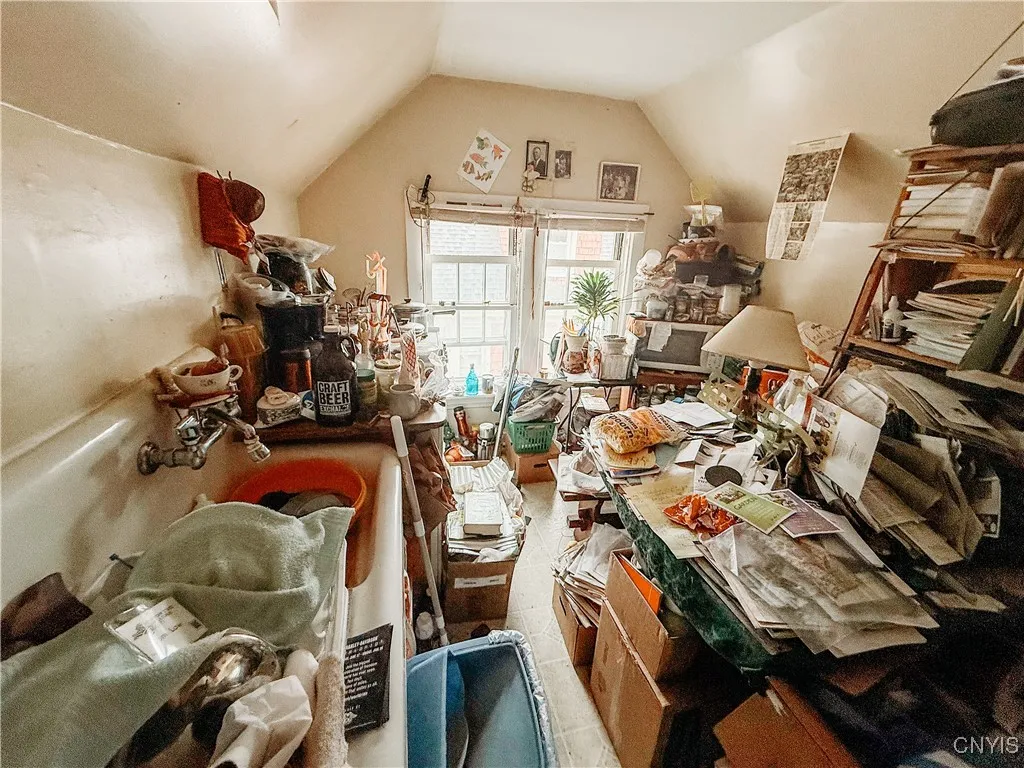 140 Mildred Avenue, Syracuse, New York 13206, Syracuse, New York 13206, 3 Bedrooms Bedrooms, ,3 BathroomsBathrooms,Residential,For Sale,140 Mildred Avenue, Syracuse, New York 13206,S1632343