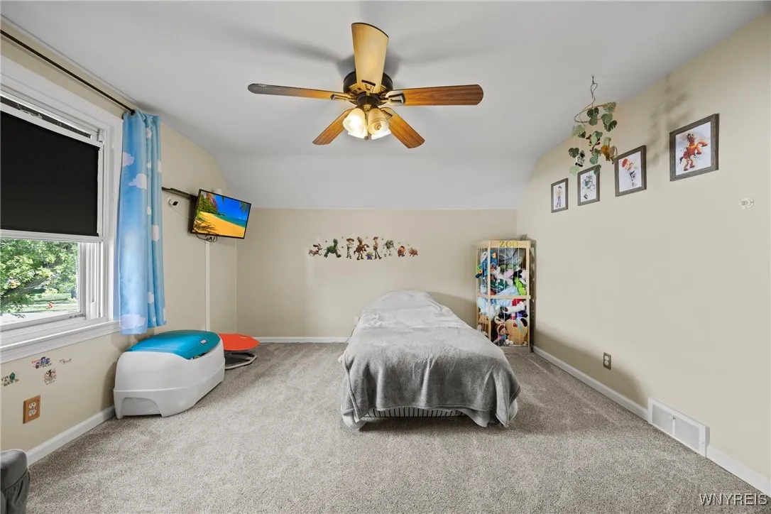 560 Fletcher Street, Tonawanda, New York 14150, Tonawanda, New York 14150, 2 Bedrooms Bedrooms, 6 Rooms Rooms,1 BathroomBathrooms,Residential,For Sale,560 Fletcher Street, Tonawanda, New York 14150,B1632996
