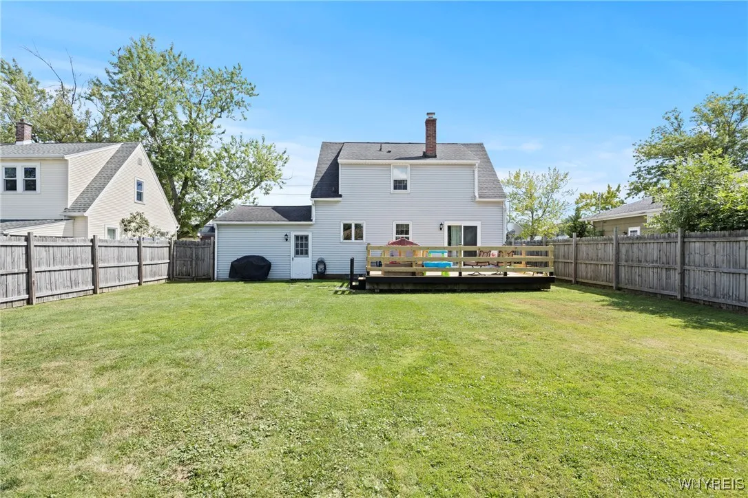 560 Fletcher Street, Tonawanda, New York 14150, Tonawanda, New York 14150, 2 Bedrooms Bedrooms, 6 Rooms Rooms,1 BathroomBathrooms,Residential,For Sale,560 Fletcher Street, Tonawanda, New York 14150,B1632996