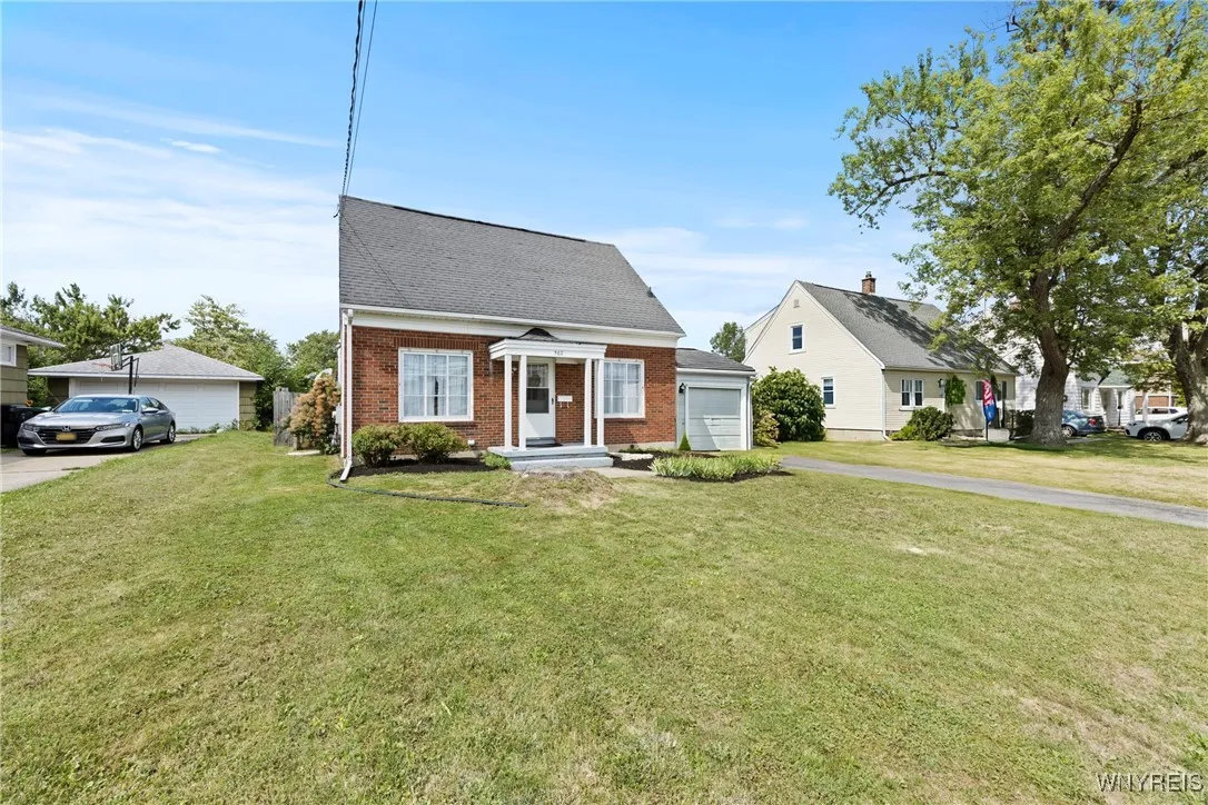 560 Fletcher Street, Tonawanda, New York 14150, Tonawanda, New York 14150, 2 Bedrooms Bedrooms, 6 Rooms Rooms,1 BathroomBathrooms,Residential,For Sale,560 Fletcher Street, Tonawanda, New York 14150,B1632996