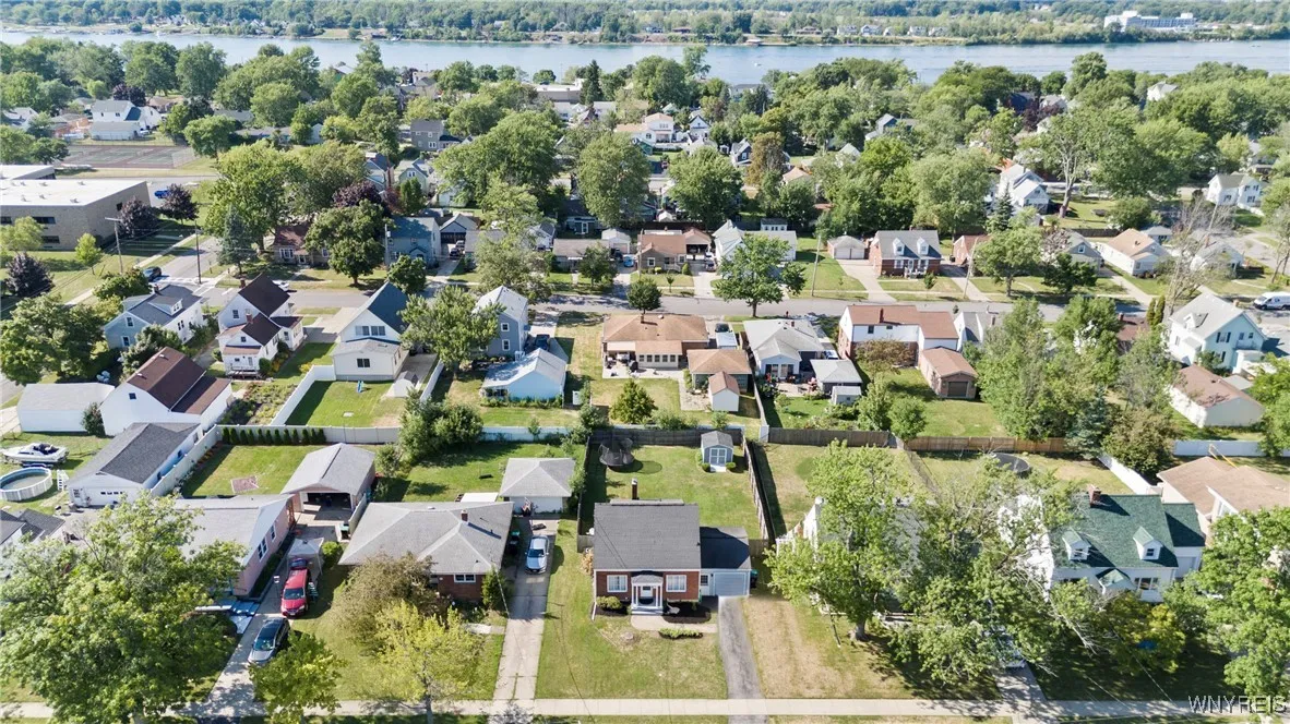 560 Fletcher Street, Tonawanda, New York 14150, Tonawanda, New York 14150, 2 Bedrooms Bedrooms, 6 Rooms Rooms,1 BathroomBathrooms,Residential,For Sale,560 Fletcher Street, Tonawanda, New York 14150,B1632996