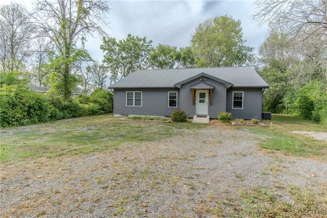 6345 Fire Road 40, Lyme, New York 13693, Lyme, New York 13693, 4 Bedrooms Bedrooms, 6 Rooms Rooms,2 BathroomsBathrooms,Residential,For Sale,6345 Fire Road 40, Lyme, New York 13693,S1631977