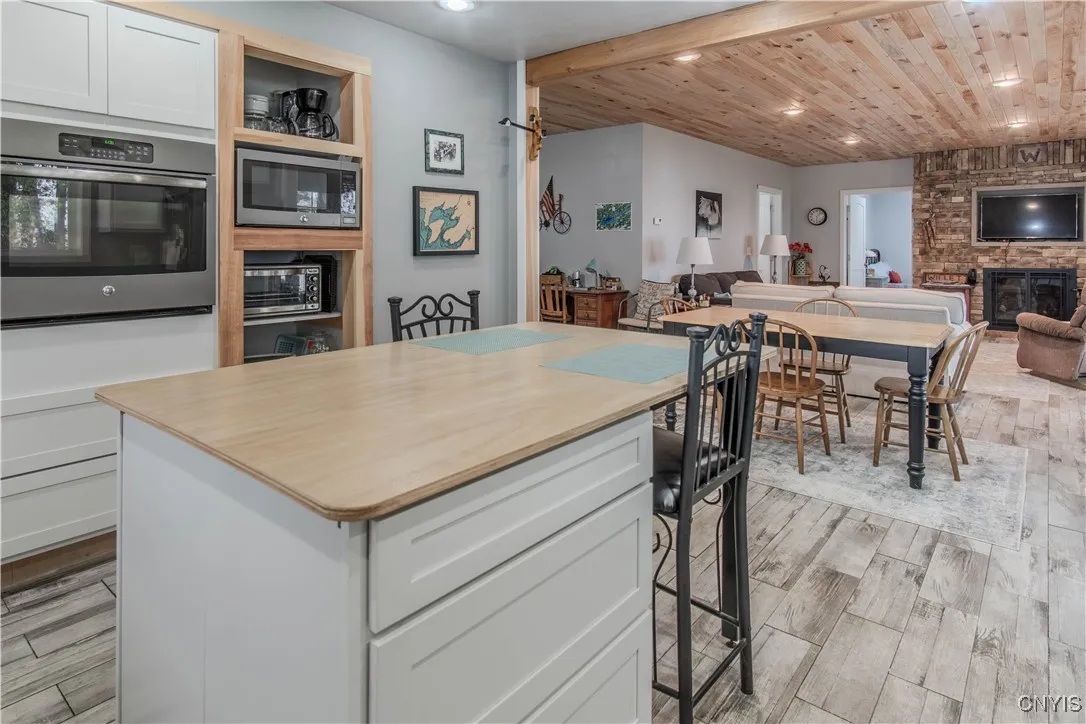 6345 Fire Road 40, Lyme, New York 13693, Lyme, New York 13693, 4 Bedrooms Bedrooms, 6 Rooms Rooms,2 BathroomsBathrooms,Residential,For Sale,6345 Fire Road 40, Lyme, New York 13693,S1631977