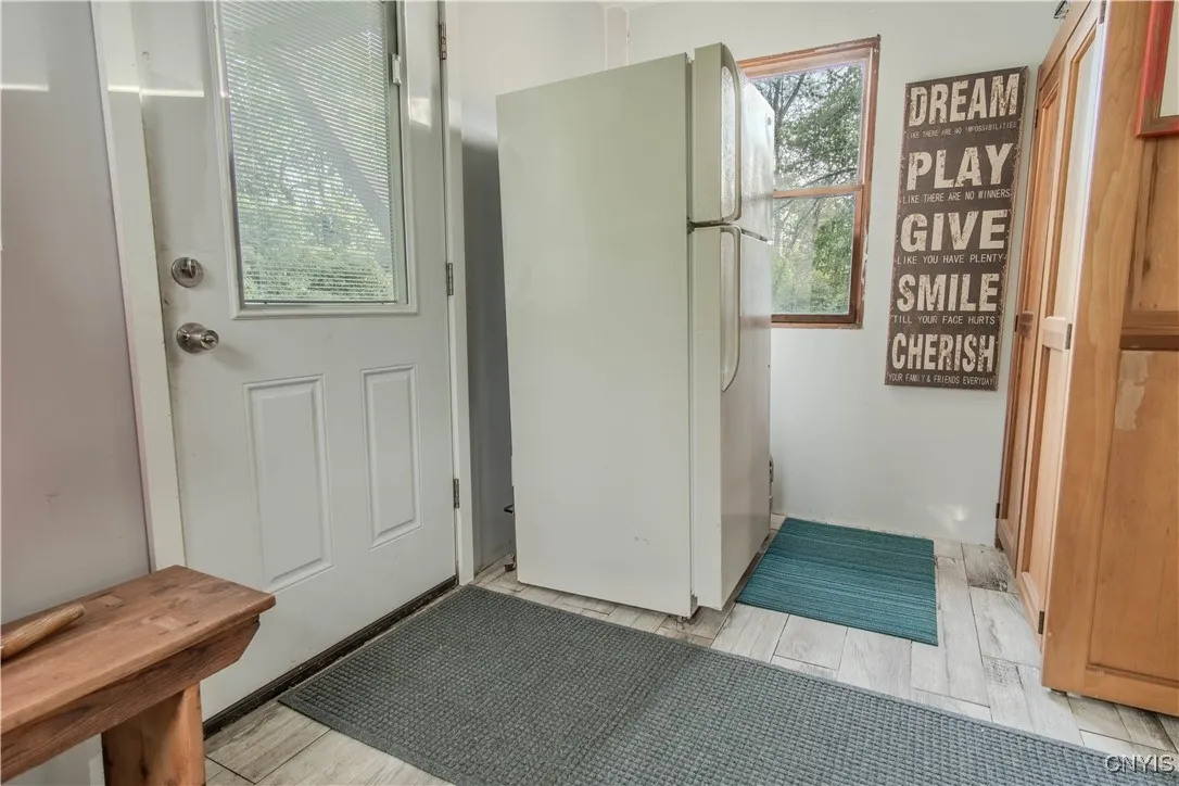 6345 Fire Road 40, Lyme, New York 13693, Lyme, New York 13693, 4 Bedrooms Bedrooms, 6 Rooms Rooms,2 BathroomsBathrooms,Residential,For Sale,6345 Fire Road 40, Lyme, New York 13693,S1631977