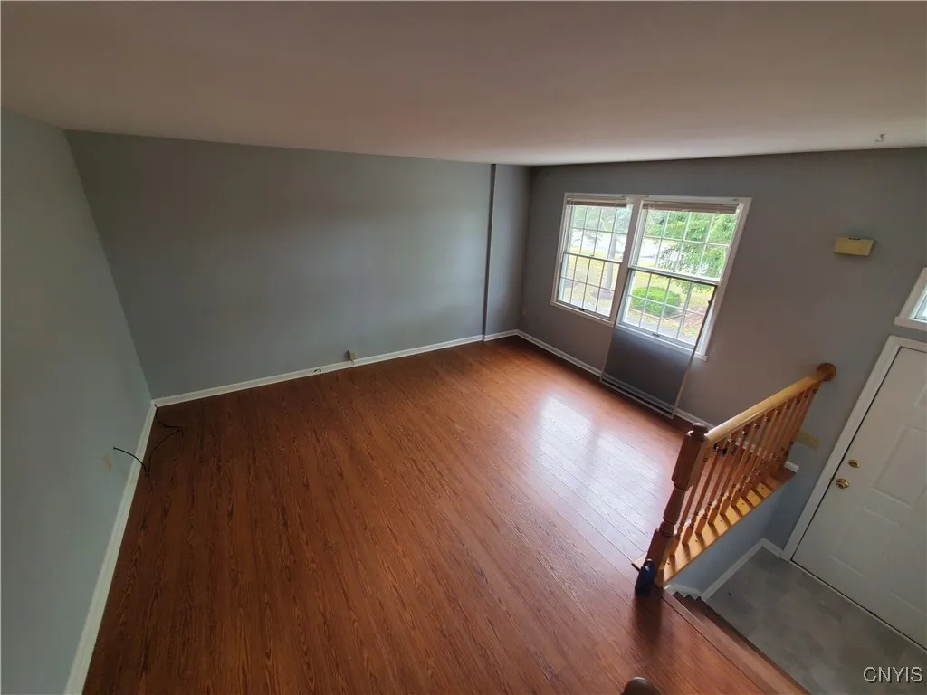 4617 Regiment Way, Manlius, New York 13104, Manlius, New York 13104, 2 Bedrooms Bedrooms, 7 Rooms Rooms,2 BathroomsBathrooms,Residential,For Sale,4617 Regiment Way, Manlius, New York 13104,S1628261