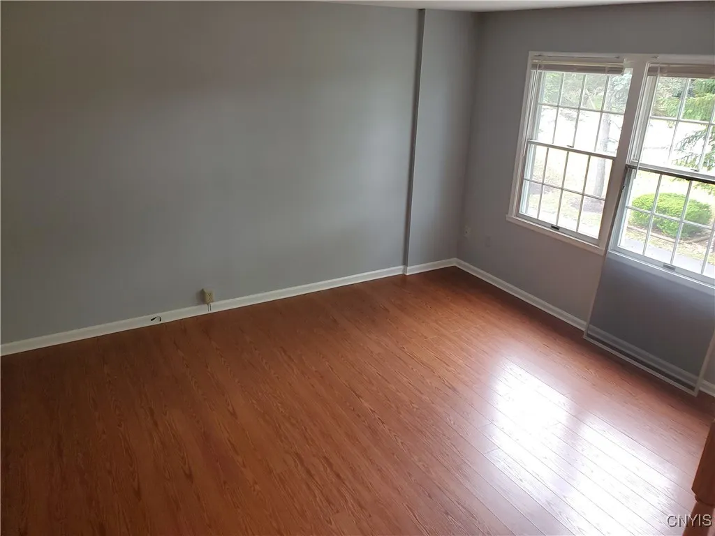 4617 Regiment Way, Manlius, New York 13104, Manlius, New York 13104, 2 Bedrooms Bedrooms, 7 Rooms Rooms,2 BathroomsBathrooms,Residential,For Sale,4617 Regiment Way, Manlius, New York 13104,S1628261