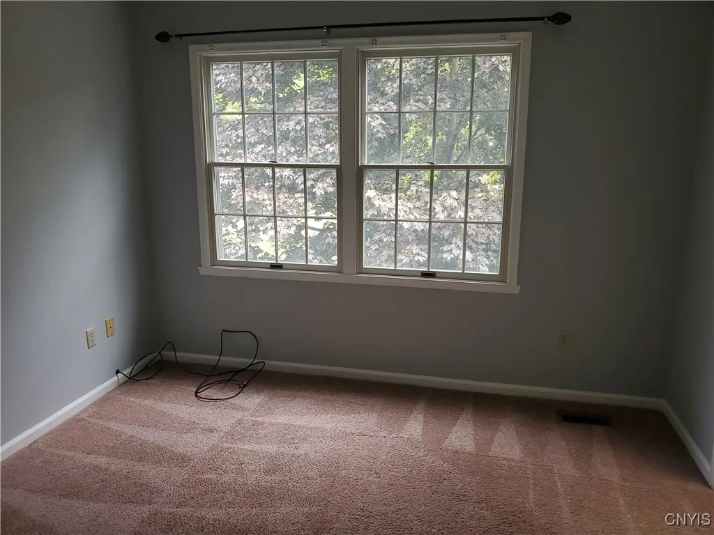 4617 Regiment Way, Manlius, New York 13104, Manlius, New York 13104, 2 Bedrooms Bedrooms, 7 Rooms Rooms,2 BathroomsBathrooms,Residential,For Sale,4617 Regiment Way, Manlius, New York 13104,S1628261