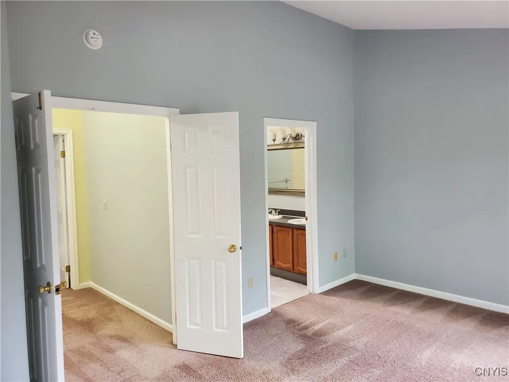 4617 Regiment Way, Manlius, New York 13104, Manlius, New York 13104, 2 Bedrooms Bedrooms, 7 Rooms Rooms,2 BathroomsBathrooms,Residential,For Sale,4617 Regiment Way, Manlius, New York 13104,S1628261