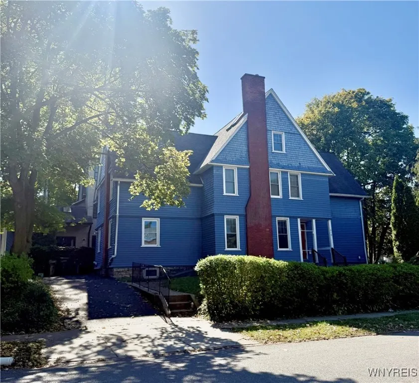 619 Elmwood Avenue, Buffalo, New York 14222, Buffalo, New York 14222, 6 Bedrooms Bedrooms, ,4 BathroomsBathrooms,Residential,For Sale,619 Elmwood Avenue, Buffalo, New York 14222,0,B1632061