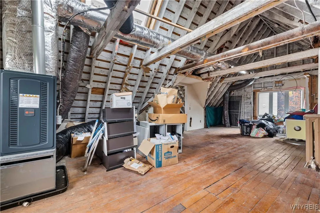Attic forced air for unit 4