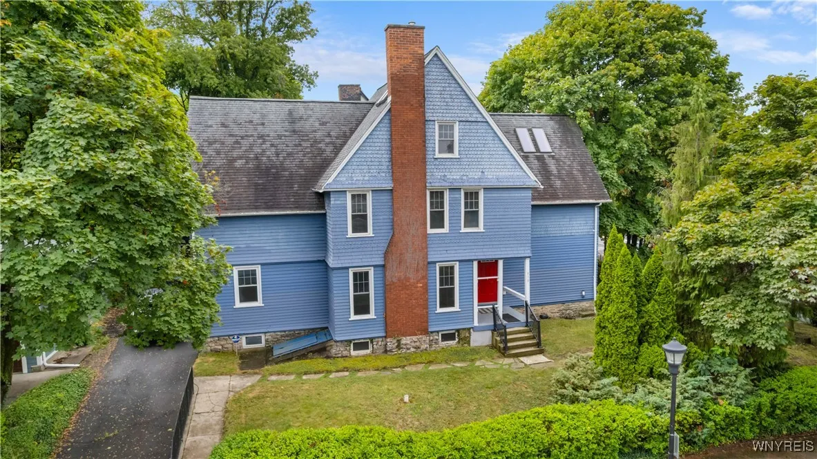 619 Elmwood Avenue, Buffalo, New York 14222, Buffalo, New York 14222, 6 Bedrooms Bedrooms, ,4 BathroomsBathrooms,Residential,For Sale,619 Elmwood Avenue, Buffalo, New York 14222,B1632061