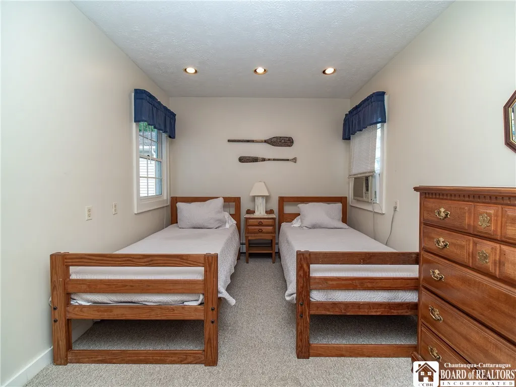 3272 Chautauqua Avenue, North Harmony, New York 14, North Harmony, New York 14710, 7 Bedrooms Bedrooms, 12 Rooms Rooms,3 BathroomsBathrooms,Residential,For Sale,3272 Chautauqua Avenue, North Harmony, New York 14,R1633007