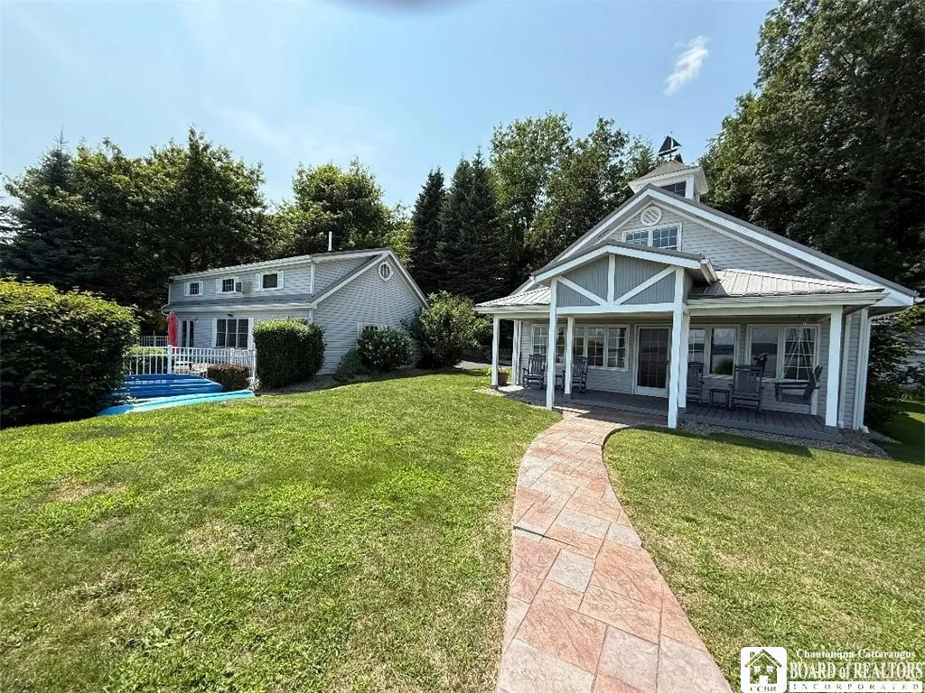 3272 Chautauqua Avenue, North Harmony, New York 14, North Harmony, New York 14710, 7 Bedrooms Bedrooms, 12 Rooms Rooms,3 BathroomsBathrooms,Residential,For Sale,3272 Chautauqua Avenue, North Harmony, New York 14,R1633007