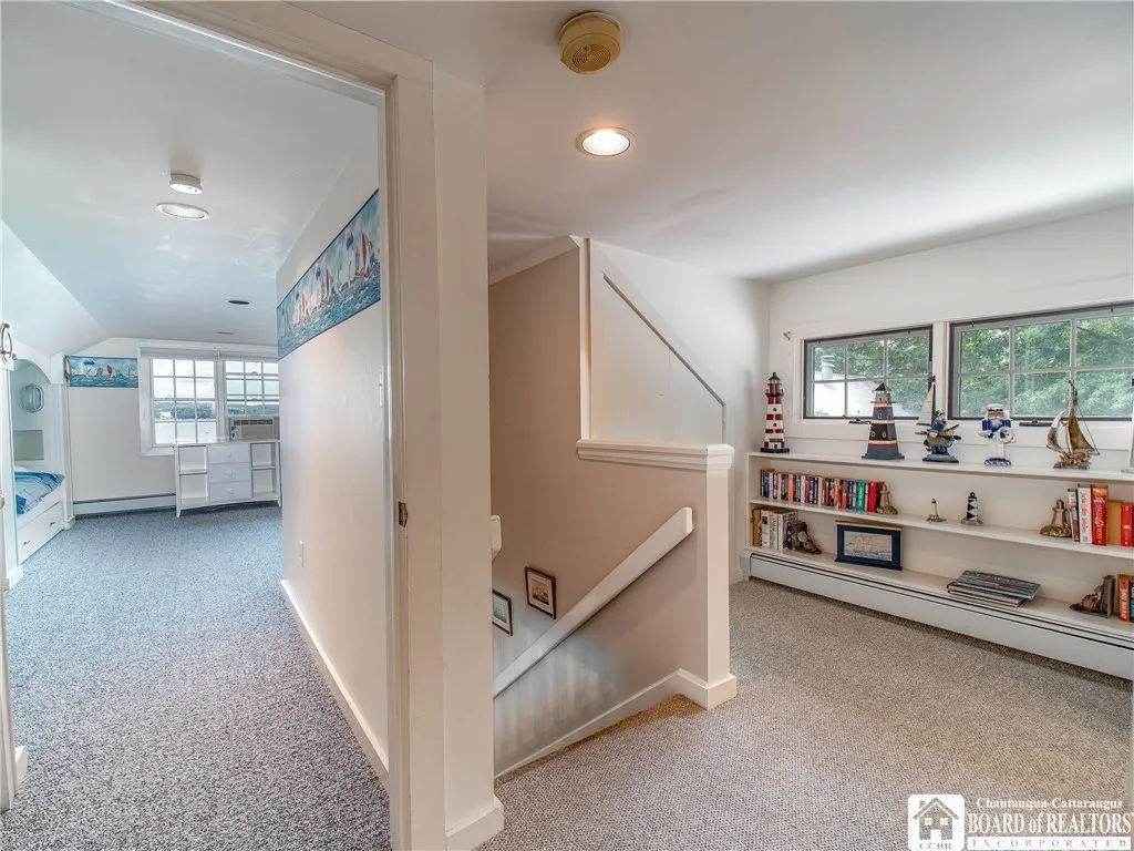 3272 Chautauqua Avenue, North Harmony, New York 14, North Harmony, New York 14710, 7 Bedrooms Bedrooms, 12 Rooms Rooms,3 BathroomsBathrooms,Residential,For Sale,3272 Chautauqua Avenue, North Harmony, New York 14,R1633007