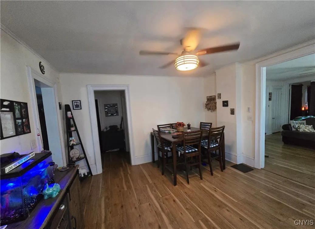 Dining Room (apt. 1)