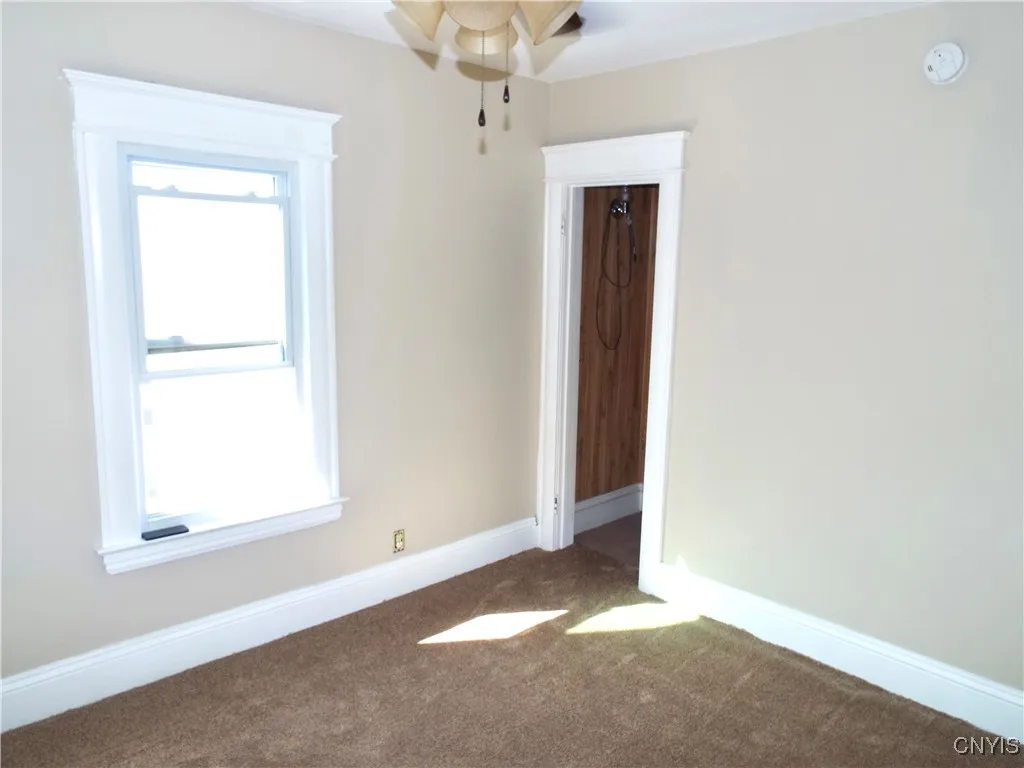 415 Highland Avenue, Dewitt, New York 13057, De Witt, New York 13057, 3 Bedrooms Bedrooms, 7 Rooms Rooms,1 BathroomBathrooms,Residential,For Sale,415 Highland Avenue, Dewitt, New York 13057,S1632895
