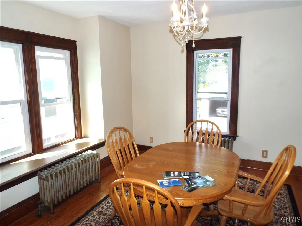415 Highland Avenue, Dewitt, New York 13057, De Witt, New York 13057, 3 Bedrooms Bedrooms, 7 Rooms Rooms,1 BathroomBathrooms,Residential,For Sale,415 Highland Avenue, Dewitt, New York 13057,S1632895